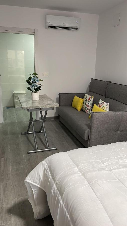 Balneario Pedregalejo Loft C Apartman Málaga Kültér fotó